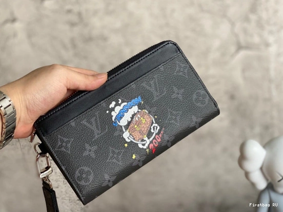 Firstbag LOUIS DRAGONNE ZIPPY VUITTON 0717